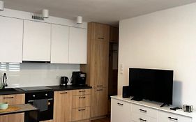 Apartament Julia 1-3 os parter Centrum śniadanie kontynentalne